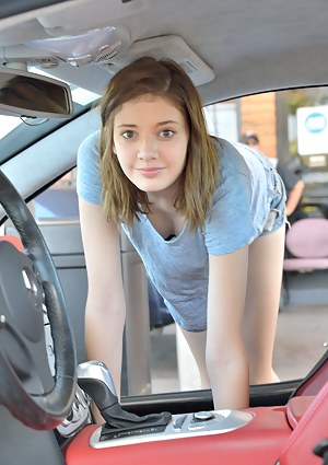 Sexy Teen Car Porn Pictures